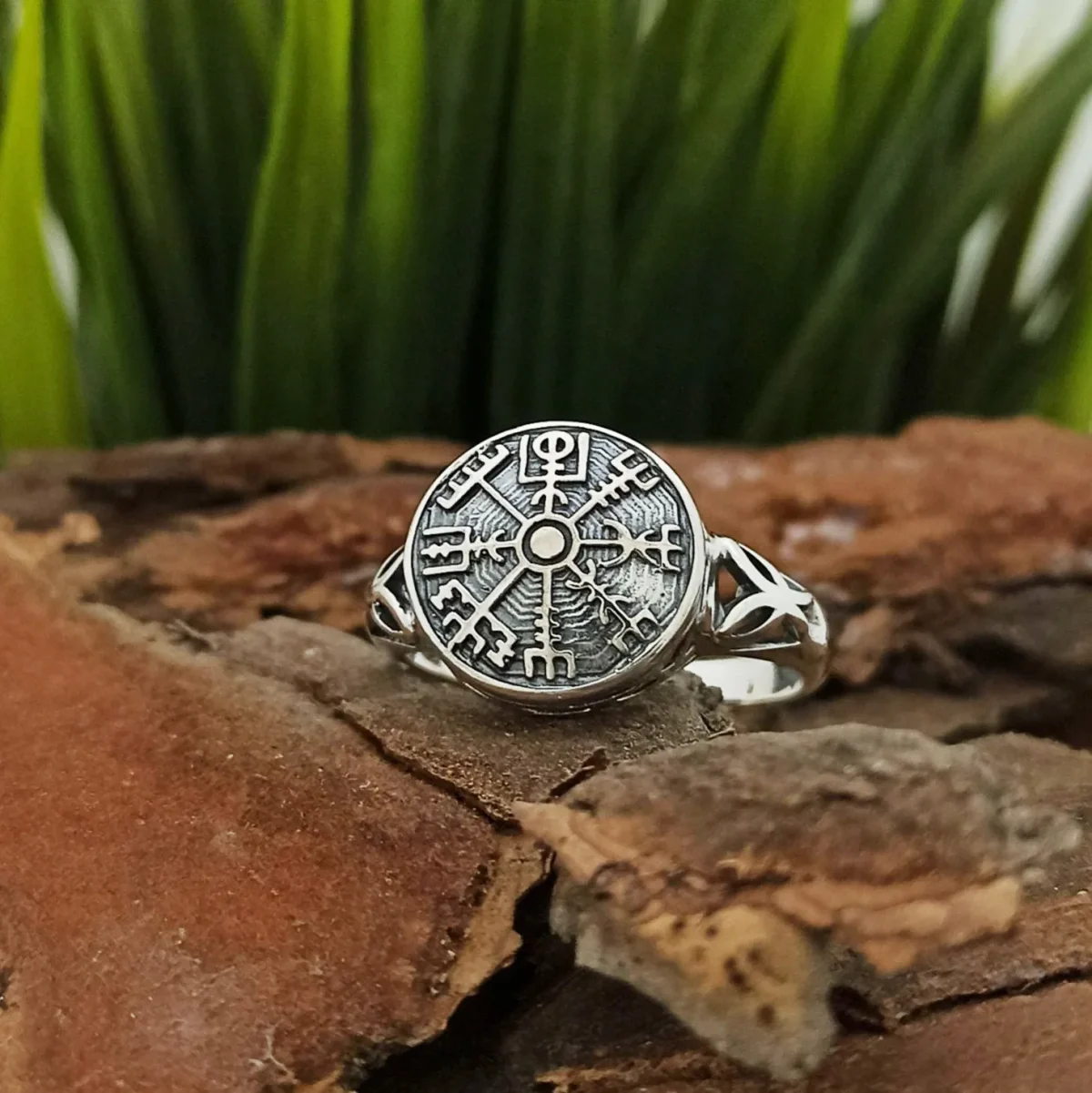 Inel de argint „Vegvisir”