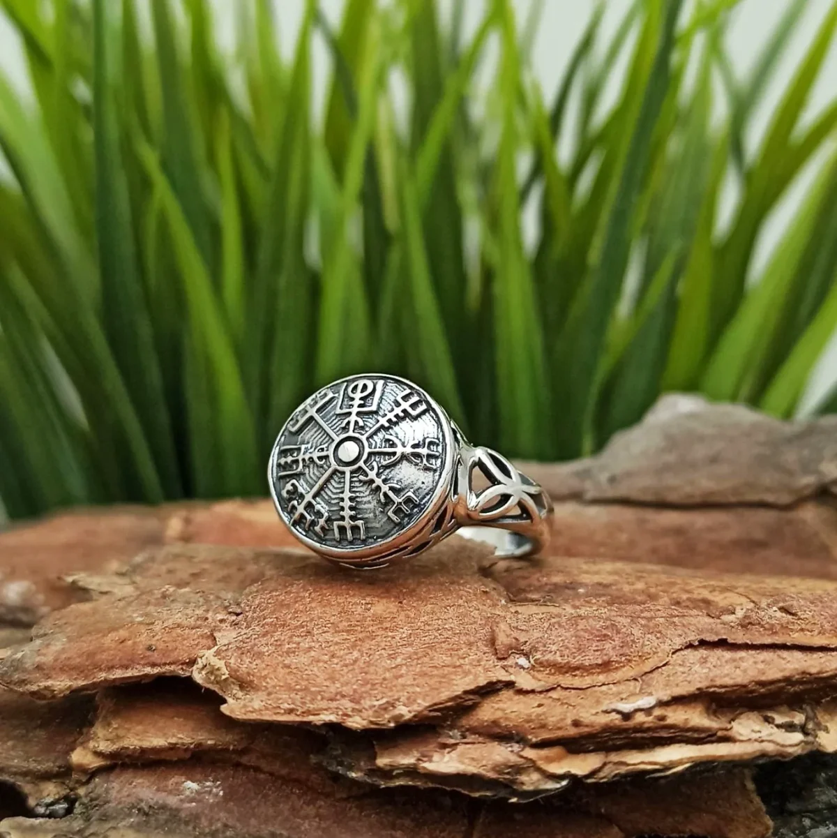 Inel de argint „Vegvisir”