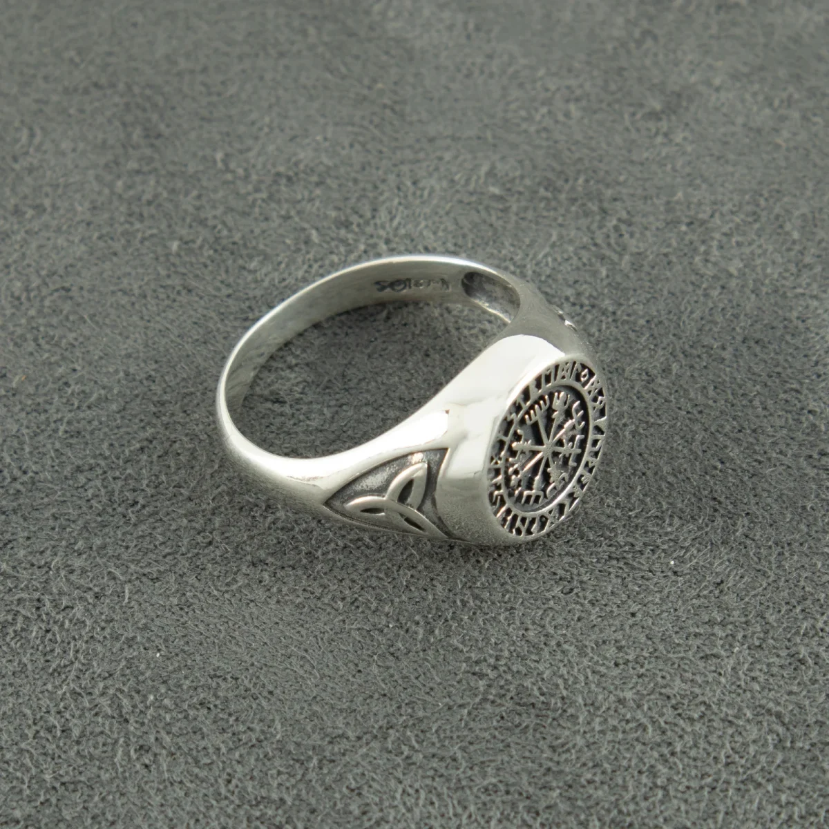 Inel de argint „Vegvisir”