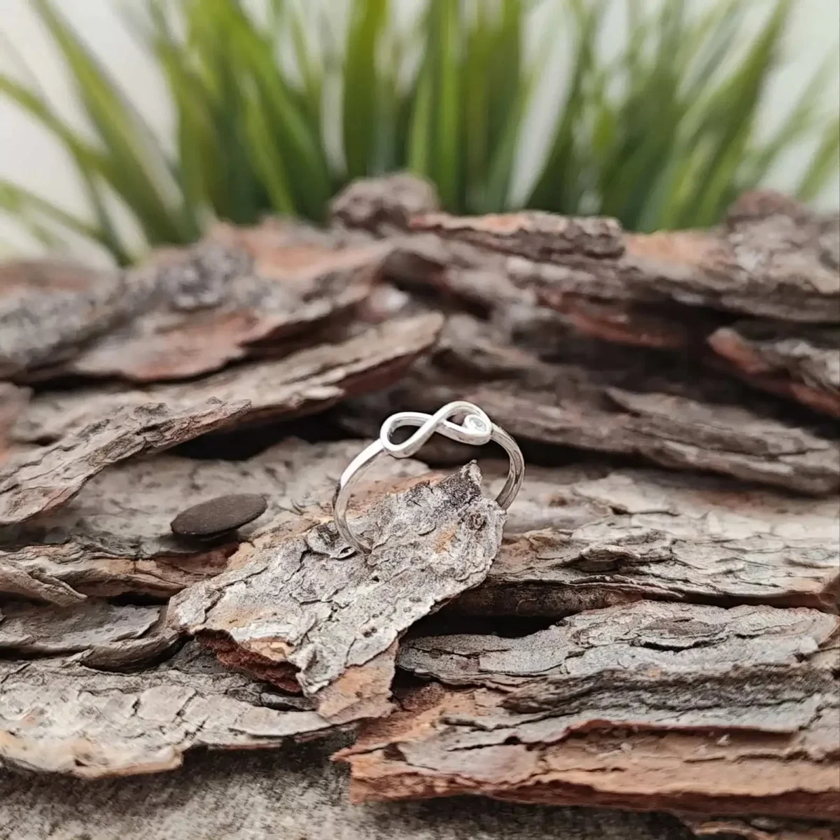 Inel de damă din argint „Infinity” cu zircon
