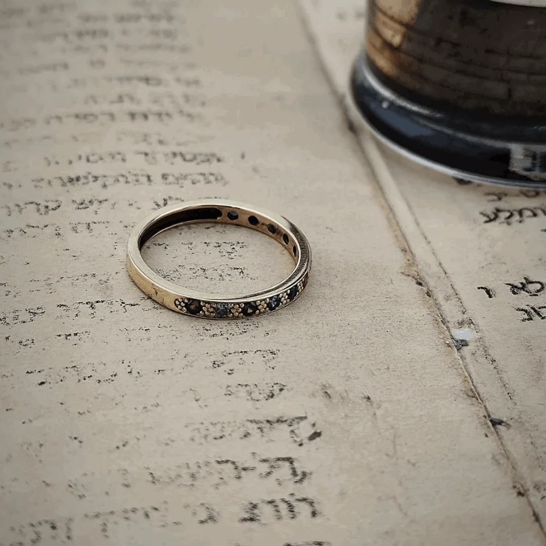 Inel tip verighetă Kabbalah din aur cu pietre „Hoshen”