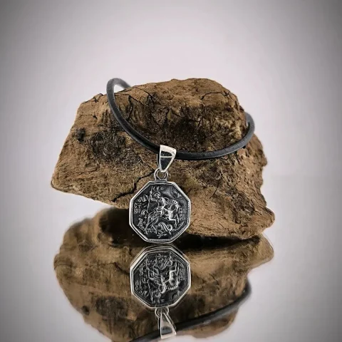 Medalion din argint „Sfântul Gheorghe – Ocrotitorul”